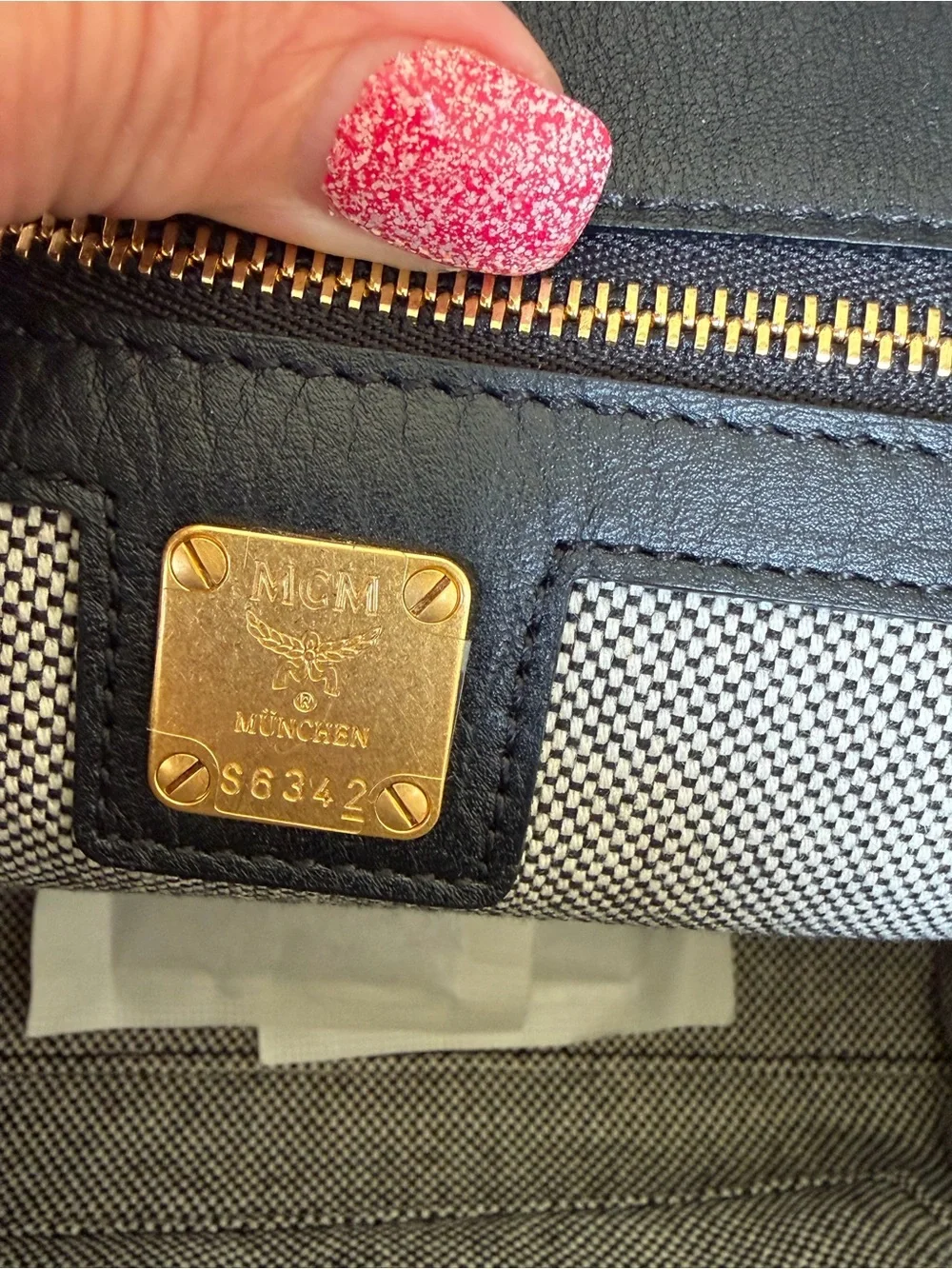 New MCM Leather Python Crossbody - Picture 8 of 9